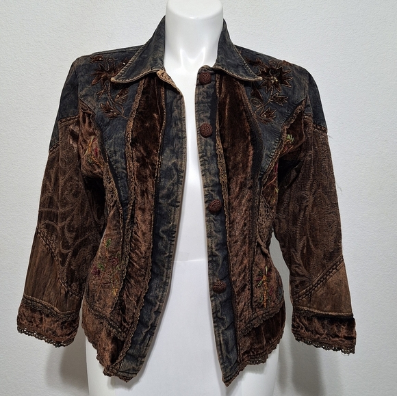 Urban Tribe Unique Embroidered Whimsigoth Velvet Boho Button Front Jacket Size L - Picture 1 of 15